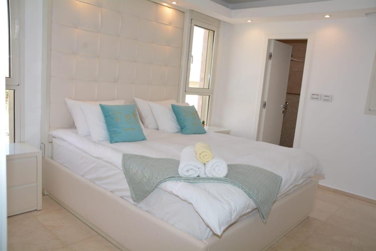 Renovated 3 Bedroom - Residence With Pool Next The Beach Eilat Exterior foto